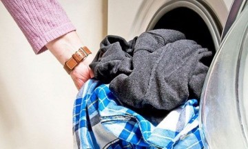 Cách bảo quản quần áo len bền đẹp, tái sử dụng trong mùa đông này!