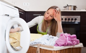 Quần áo giặt máy bị bẩn do đâu? Cách khắc phục hiệu quả nhanh
